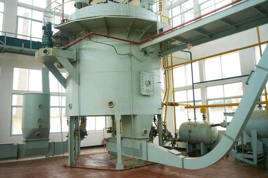 Advanced dewaxing technology ensuring brilliantly clear, premium corn oil