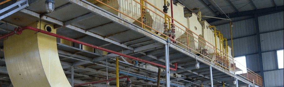 Loop type extractor inlet and material transfer section