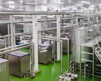 corn-germ-oil-refining-workshop-degumming-and-bleaching